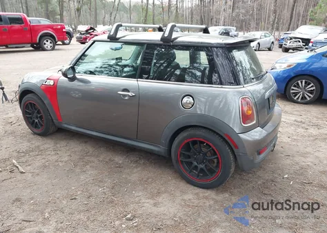 2010 Mini Cooper S z USA, uszkodzony, nr VIN WMWMF7C57ATZ69310
